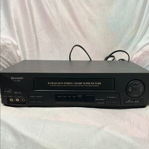 Black 4-Head Hi-Fi Stereo VCR